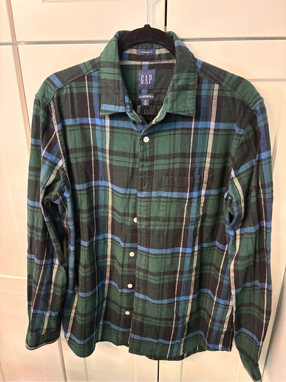 GAP Flannel Men's Green and Blue Plaid Button-Down Shirt